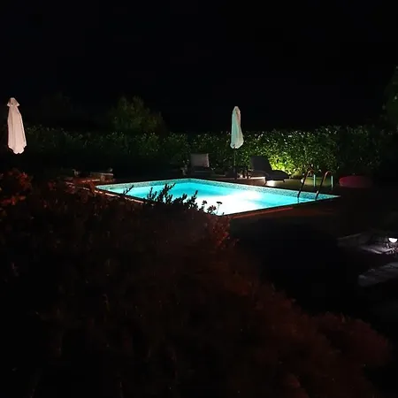 Holiday Demark * Jurdani